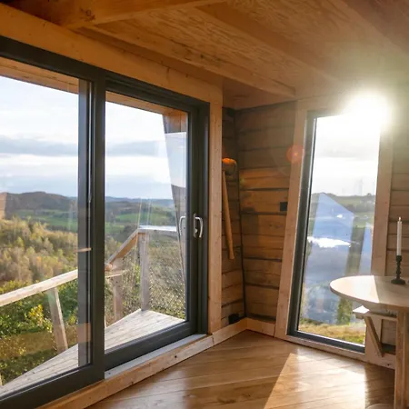 Backyard Camps * Bjerkreim